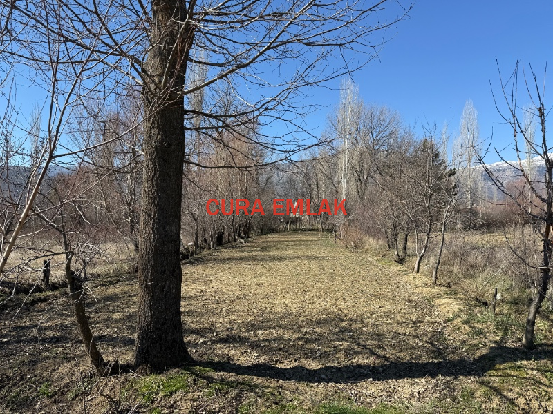 KONYA SEYDİŞEHİR TAŞAĞILDA K&Ouml;Y İ&Ccedil;İ 558 m2 BAH&Ccedil;E