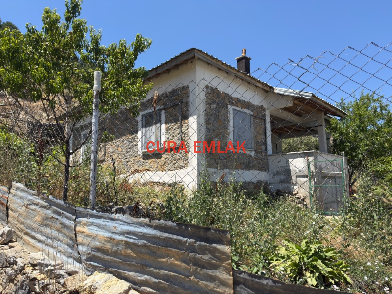 KONYA SEYDİŞEHİR &Ccedil;ATMAKAYA&rsquo;DA SATILIK M&Uuml;STAKİL BAH&Ccedil;ELİ EV